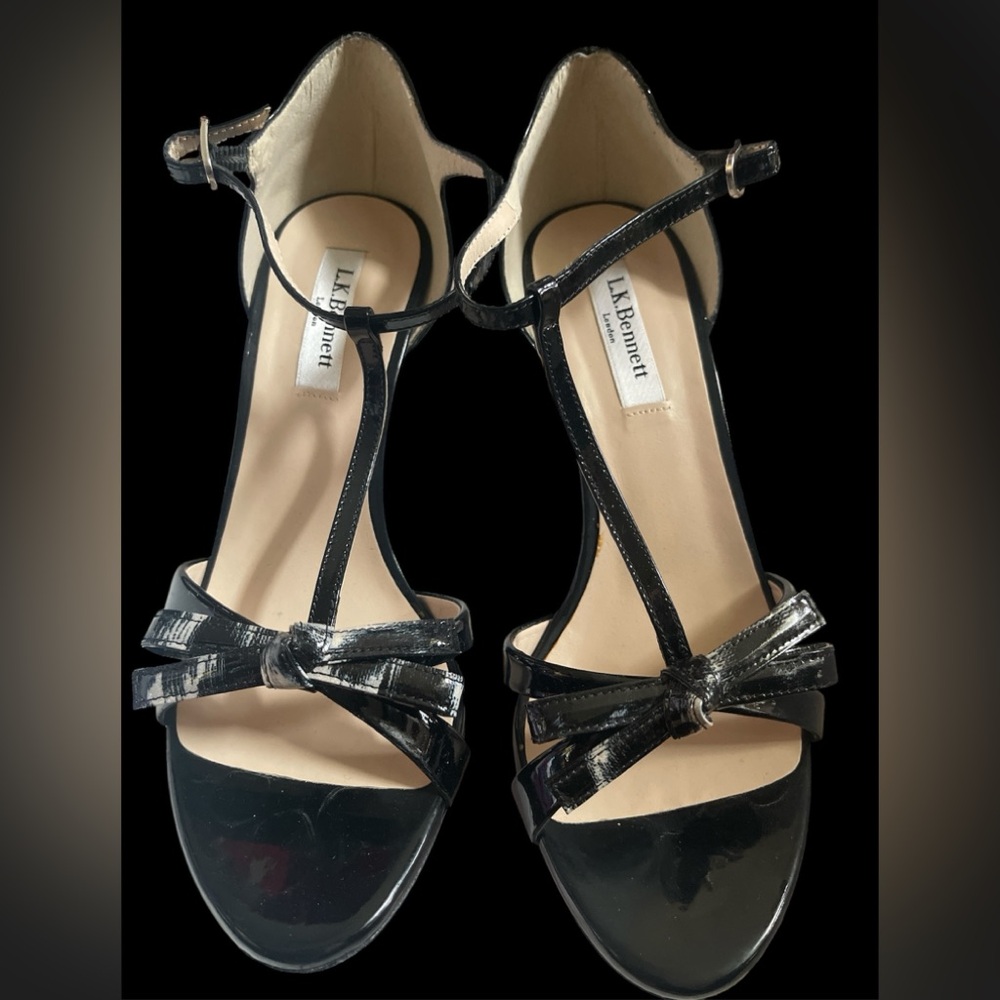 LK Bennett Black Patent Bow Heels 👠